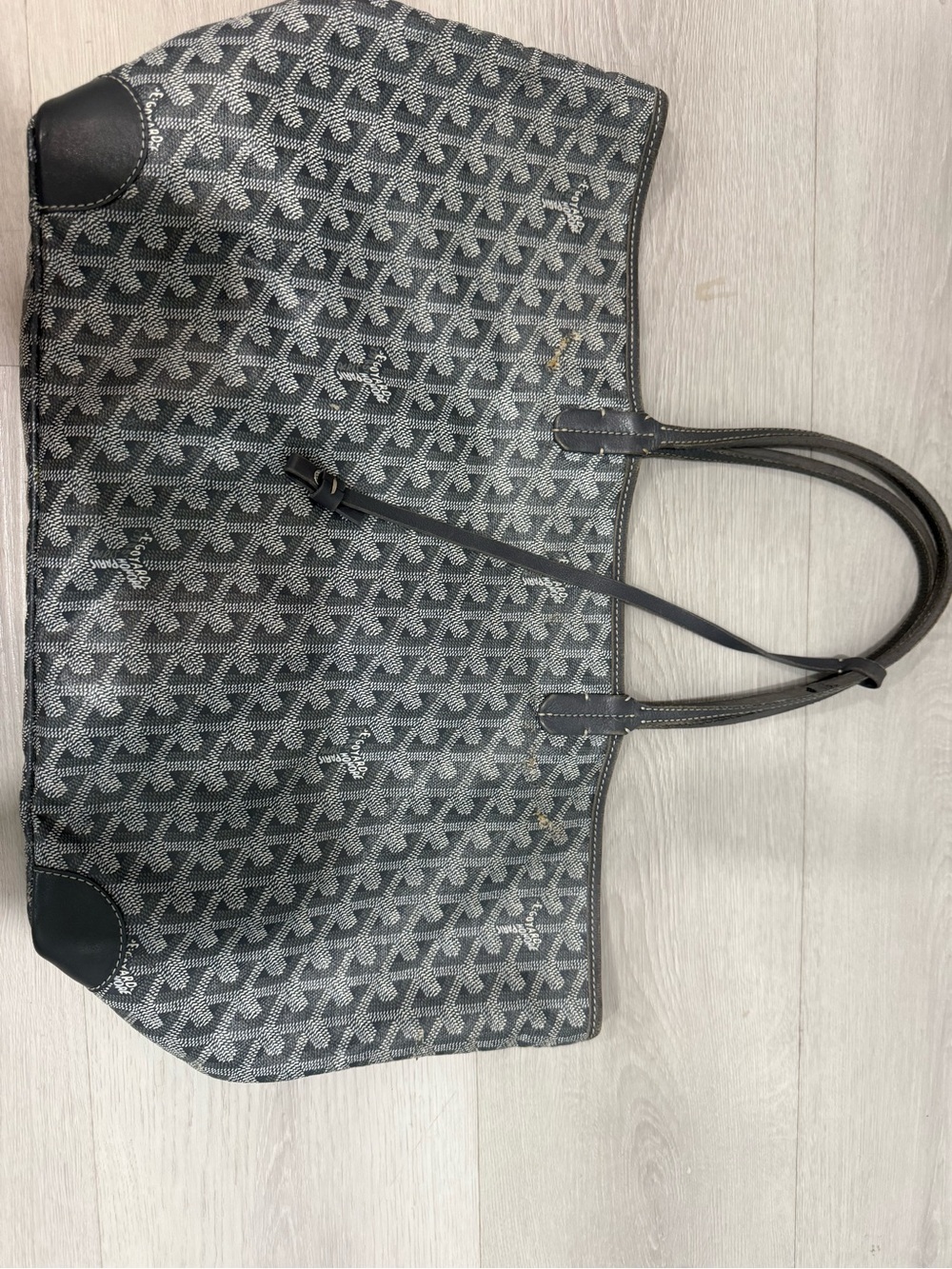 Goyard St. Louis Tote in Black and Gray Chevron